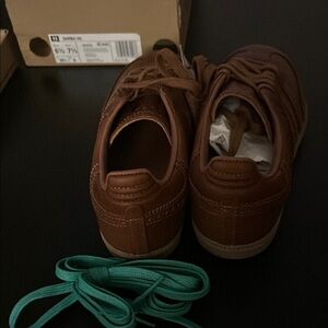 Adidas Samba OG Sneakers 7.5 womens